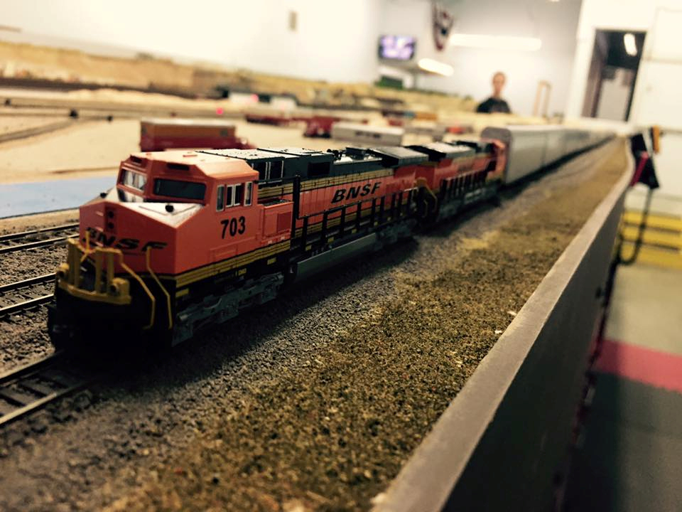 Welcome to the Los Angeles N-Scale Association, operators of East Valley Lines Model Railroad club located since 1979 in the Travel Town Museum at Griffith Los Angeles, California. View pitchers of the East Valley Lines N Scale Model Railroad club and see what they have done to their N scale layout. They operate one of the largest N-Scale layouts in the world. This is just a brief trip on the East Valley Lines' trackage. As you observe closely, there are lots of details to enjoy. This is truly a labor of love, involving countless hours, money and the talents of the many N-Scale modelers dedicated to the memory of great railroads. Brought to you to by www.krafttrains.com