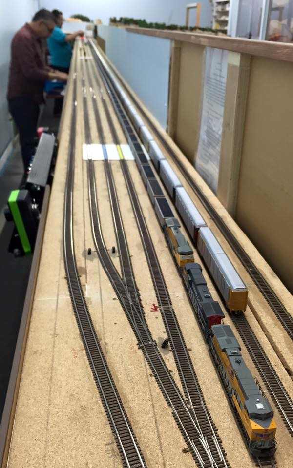 Welcome to the Los Angeles N-Scale Association, operators of East Valley Lines Model Railroad club located since 1979 in the Travel Town Museum at Griffith Los Angeles, California. View pitchers of the East Valley Lines N Scale Model Railroad club and see what they have done to their N scale layout. They operate one of the largest N-Scale layouts in the world. This is just a brief trip on the East Valley Lines' trackage. As you observe closely, there are lots of details to enjoy. This is truly a labor of love, involving countless hours, money and the talents of the many N-Scale modelers dedicated to the memory of great railroads. Brought to you to by www.krafttrains.com