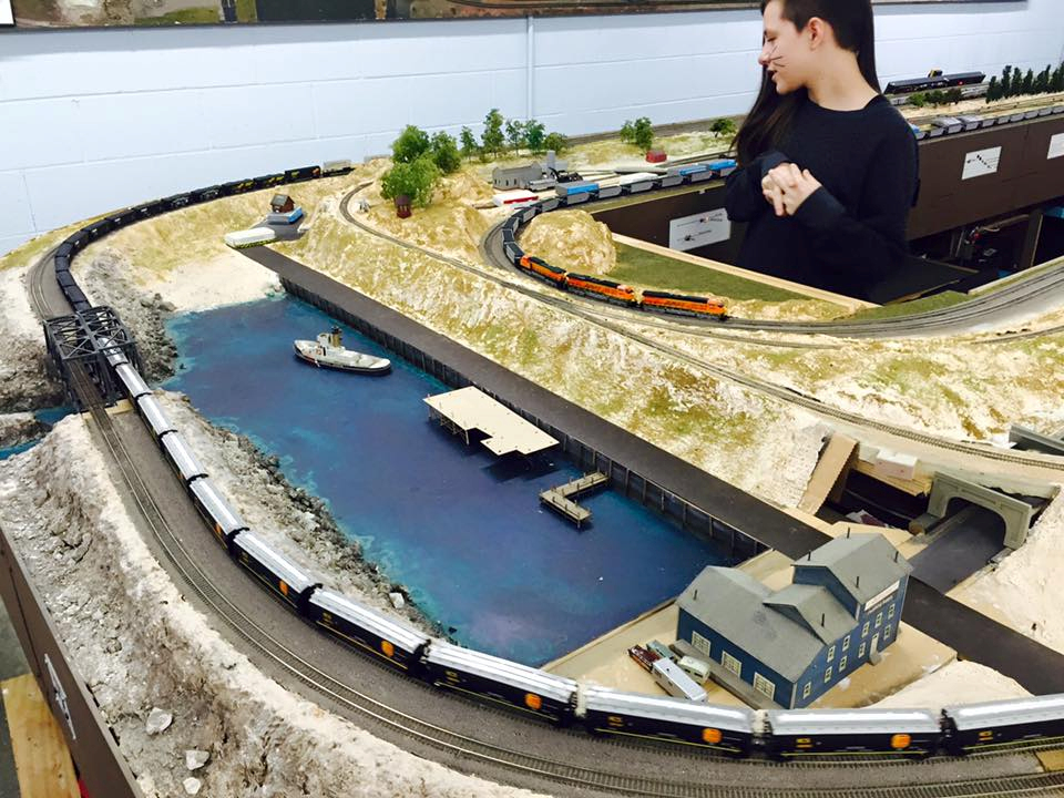 Welcome to the Los Angeles N-Scale Association, operators of East Valley Lines Model Railroad club located since 1979 in the Travel Town Museum at Griffith Los Angeles, California. View pitchers of the East Valley Lines N Scale Model Railroad club and see what they have done to their N scale layout. They operate one of the largest N-Scale layouts in the world. This is just a brief trip on the East Valley Lines' trackage. As you observe closely, there are lots of details to enjoy. This is truly a labor of love, involving countless hours, money and the talents of the many N-Scale modelers dedicated to the memory of great railroads. Brought to you to by www.krafttrains.com