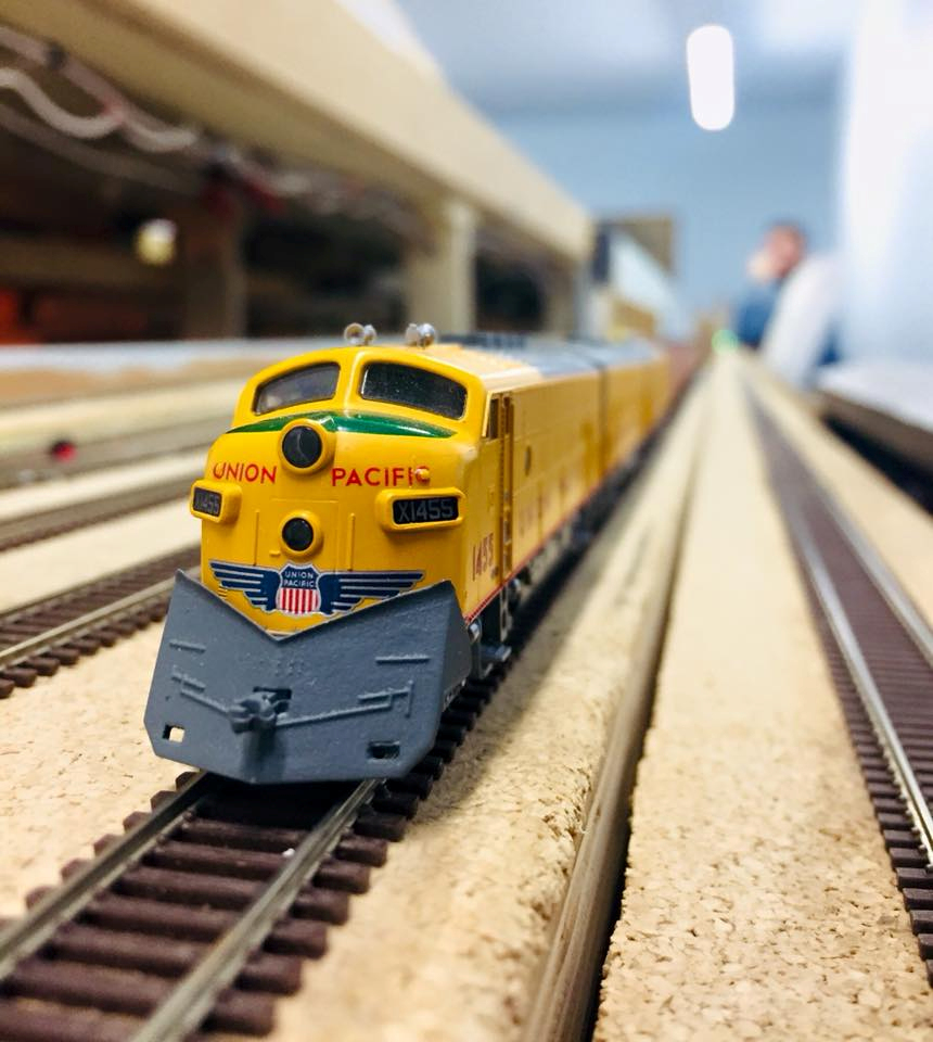 Welcome to the Los Angeles N-Scale Association, operators of East Valley Lines Model Railroad club located since 1979 in the Travel Town Museum at Griffith Los Angeles, California. View pitchers of the East Valley Lines N Scale Model Railroad club and see what they have done to their N scale layout. They operate one of the largest N-Scale layouts in the world. This is just a brief trip on the East Valley Lines' trackage. As you observe closely, there are lots of details to enjoy. This is truly a labor of love, involving countless hours, money and the talents of the many N-Scale modelers dedicated to the memory of great railroads. Brought to you to by www.krafttrains.com