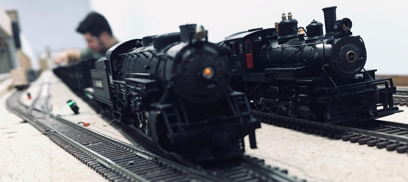 Welcome to the Los Angeles N-Scale Association, operators of East Valley Lines Model Railroad club located since 1979 in the Travel Town Museum at Griffith Los Angeles, California. View pitchers of the East Valley Lines N Scale Model Railroad club and see what they have done to their N scale layout. They operate one of the largest N-Scale layouts in the world. This is just a brief trip on the East Valley Lines' trackage. As you observe closely, there are lots of details to enjoy. This is truly a labor of love, involving countless hours, money and the talents of the many N-Scale modelers dedicated to the memory of great railroads. Brought to you to by www.krafttrains.com