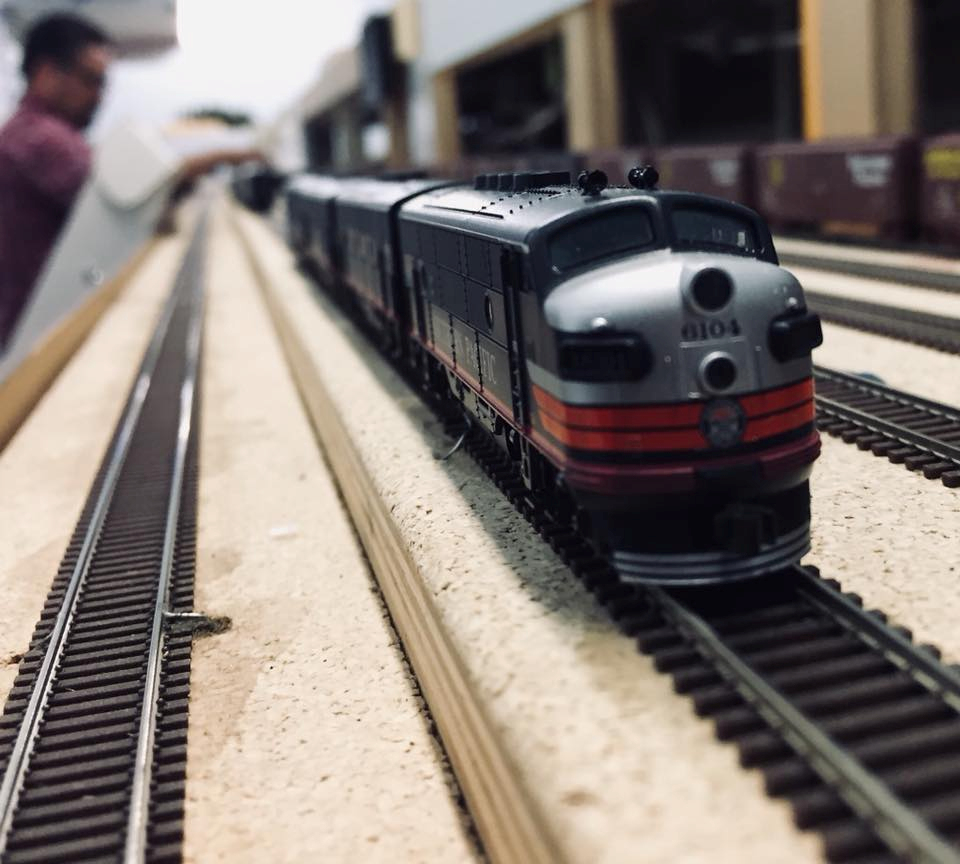 Welcome to the Los Angeles N-Scale Association, operators of East Valley Lines Model Railroad club located since 1979 in the Travel Town Museum at Griffith Los Angeles, California. View pitchers of the East Valley Lines N Scale Model Railroad club and see what they have done to their N scale layout. They operate one of the largest N-Scale layouts in the world. This is just a brief trip on the East Valley Lines' trackage. As you observe closely, there are lots of details to enjoy. This is truly a labor of love, involving countless hours, money and the talents of the many N-Scale modelers dedicated to the memory of great railroads. Brought to you to by www.krafttrains.com