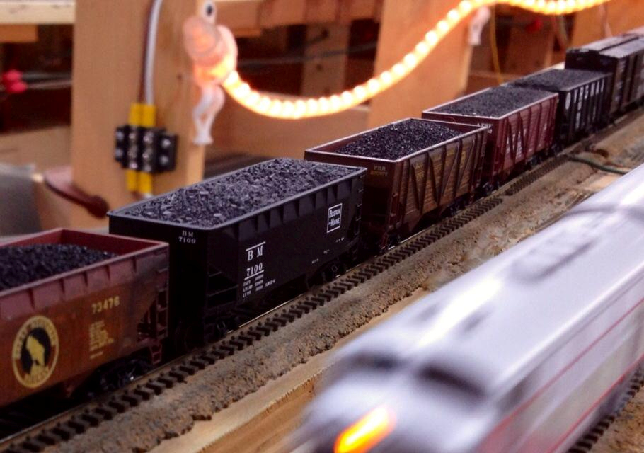 Welcome to the Los Angeles N-Scale Association, operators of East Valley Lines Model Railroad club located since 1979 in the Travel Town Museum at Griffith Los Angeles, California. View pitchers of the East Valley Lines N Scale Model Railroad club and see what they have done to their N scale layout. They operate one of the largest N-Scale layouts in the world. This is just a brief trip on the East Valley Lines' trackage. As you observe closely, there are lots of details to enjoy. This is truly a labor of love, involving countless hours, money and the talents of the many N-Scale modelers dedicated to the memory of great railroads. Brought to you to by www.krafttrains.com