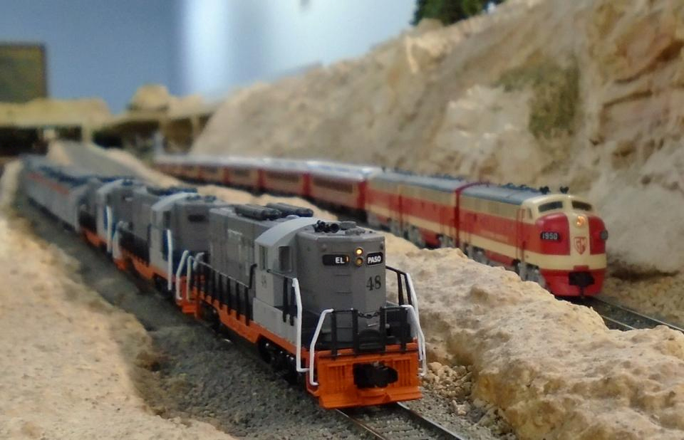 Welcome to the Los Angeles N-Scale Association, operators of East Valley Lines Model Railroad club located since 1979 in the Travel Town Museum at Griffith Los Angeles, California. View pitchers of the East Valley Lines N Scale Model Railroad club and see what they have done to their N scale layout. They operate one of the largest N-Scale layouts in the world. This is just a brief trip on the East Valley Lines' trackage. As you observe closely, there are lots of details to enjoy. This is truly a labor of love, involving countless hours, money and the talents of the many N-Scale modelers dedicated to the memory of great railroads. Brought to you to by www.krafttrains.com