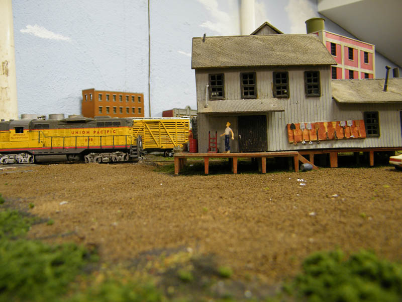 The PikeMasters Railroad Club, Was founded in 1988, currently is the only model railroad club operating a permanent layout in Colorado Springs CO, United State. The PikeMasters have been in the City Auditorium site since 1996. The current facility at one time housed the Colorado Springs Police Department indoor pistol firing range. The PikeMasters Model Railroad Club is located in the basement of the City Auditorium. The auditorium is located at 221 East Kiowa, Kiowa and Weber streets, in downtown Colorado Springs CO, across the street from Municipal Court. All visitors are welcome and club members will be present to explain the operation and to answer any questions. We will be operating the trains during this time. For more model Train Clubs visit www.krafttrains.com 